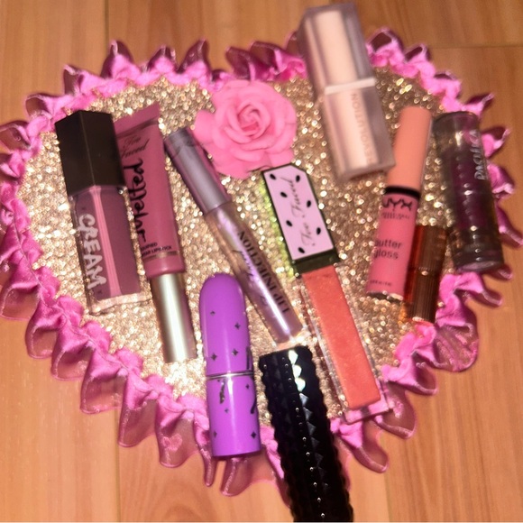 Lips Bundle - Picture 2 of 2